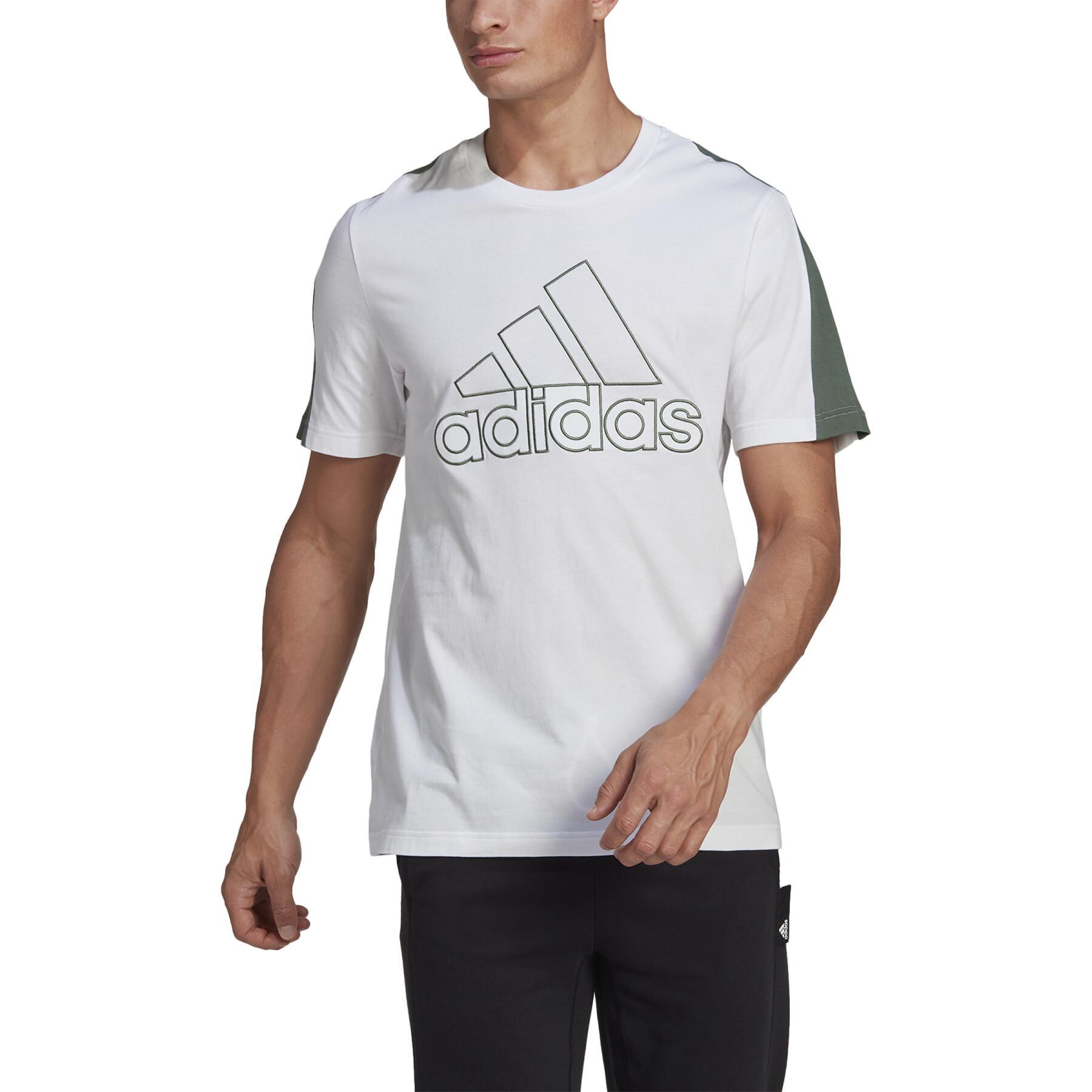 Camiseta con parche deportivo bordado adidas Future Icons