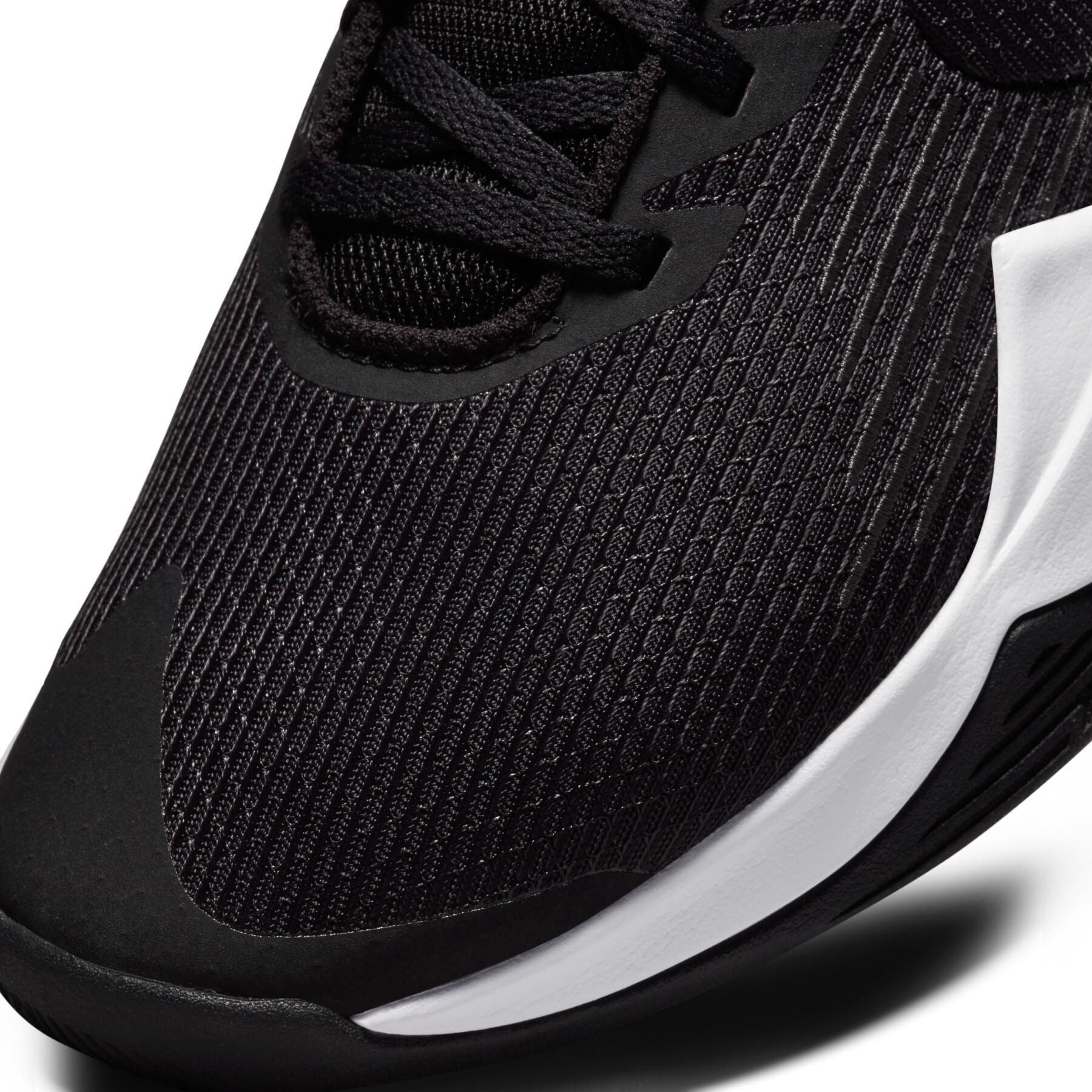 Zapatillas de baloncesto Nike Precision V
