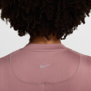 Camiseta de entrenamiento vapor slim para mujer Nike One